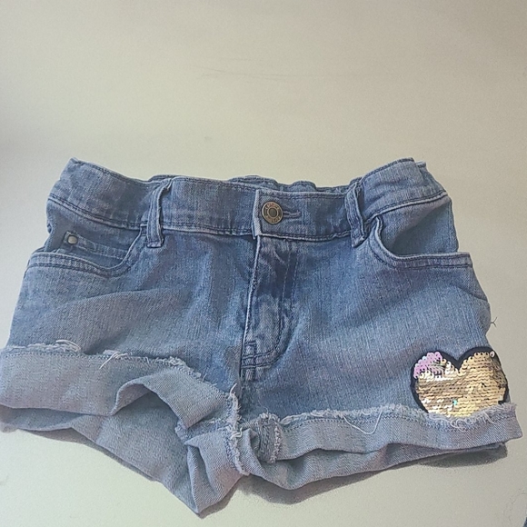 Girls shorts size 8 - Picture 3 of 3